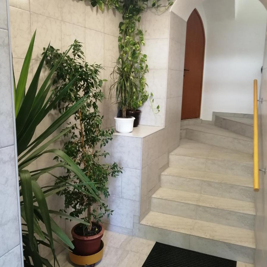 Apartmani Marijan Crikvenica Exterior foto